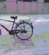 花衣服 自行车 危险  撞倒