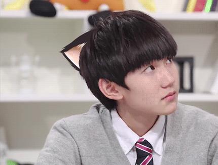 王源gifgif男神gif开心gif害羞gif