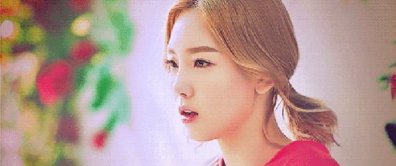 美女清纯可爱萌萌哒gif动图_动态图_表情包下载_soogif