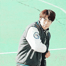 阿悦比心图片_阿悦比心动态图_阿悦比心表情包gif动图下载_soogif